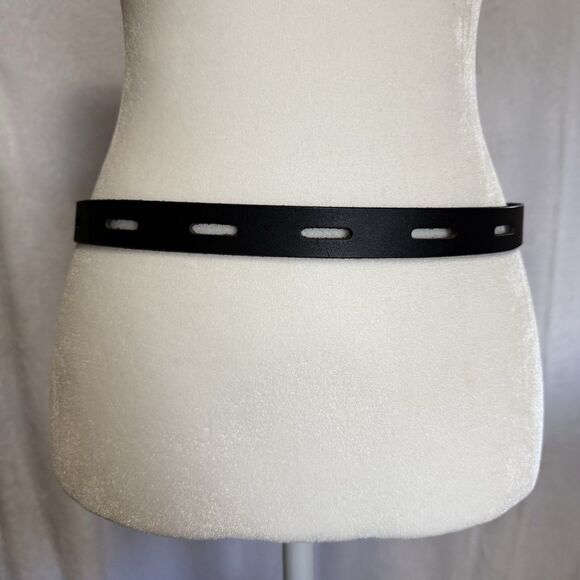 Time And Tru Punched Black Leather Belt - Women's Size S/M - Picture 6 of 15